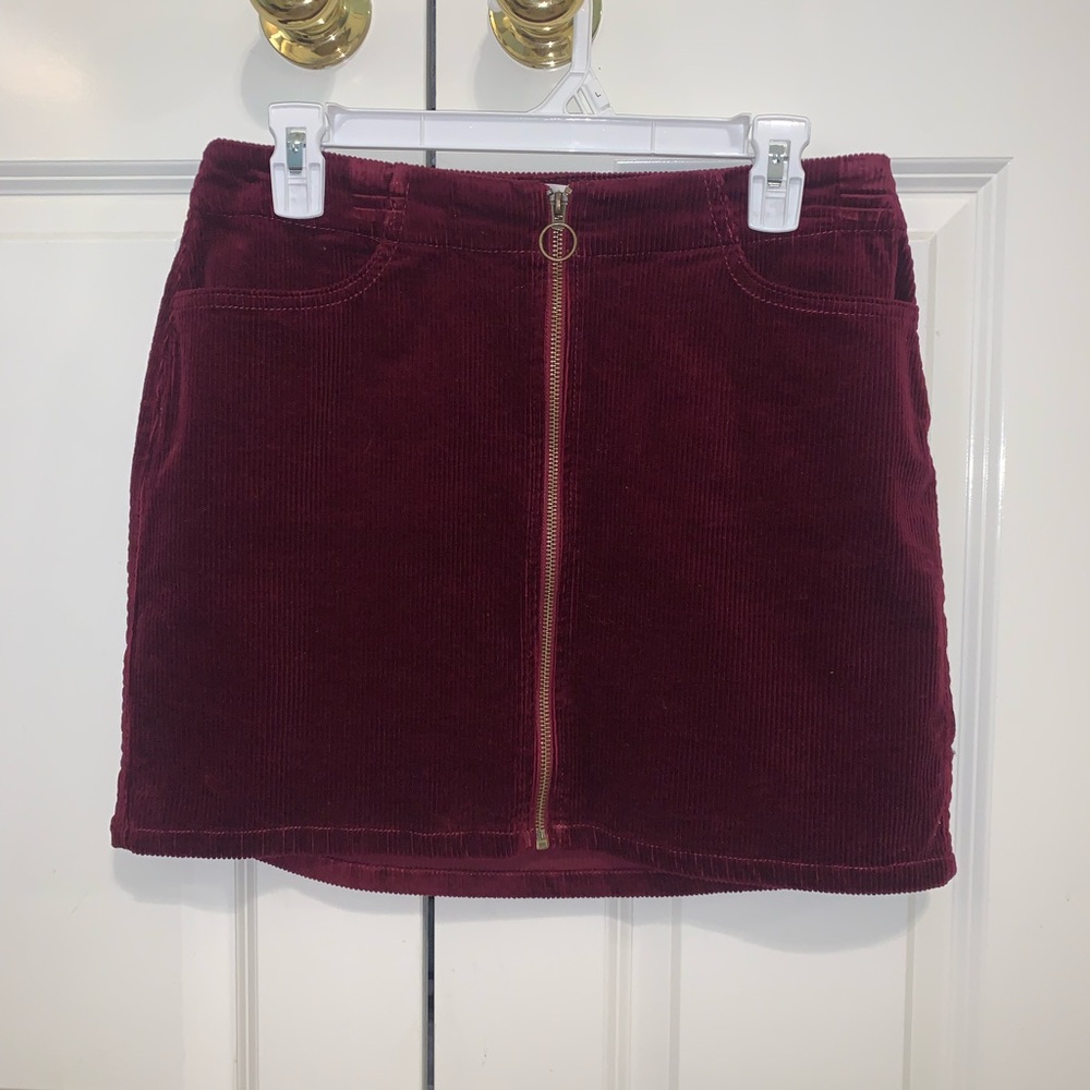 Faux velvet Burgundy Mini Skirt